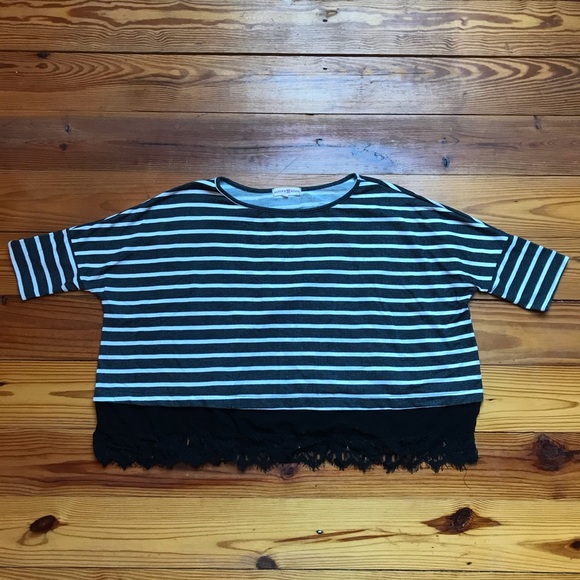 Altar’d State Grey White Striped Top, EUC, M/L - Picture 3 of 10